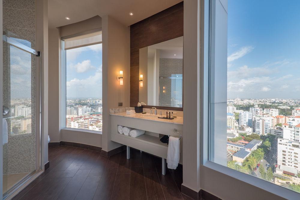 Embassy Suites By Hilton Santo Domingo Bagian luar foto