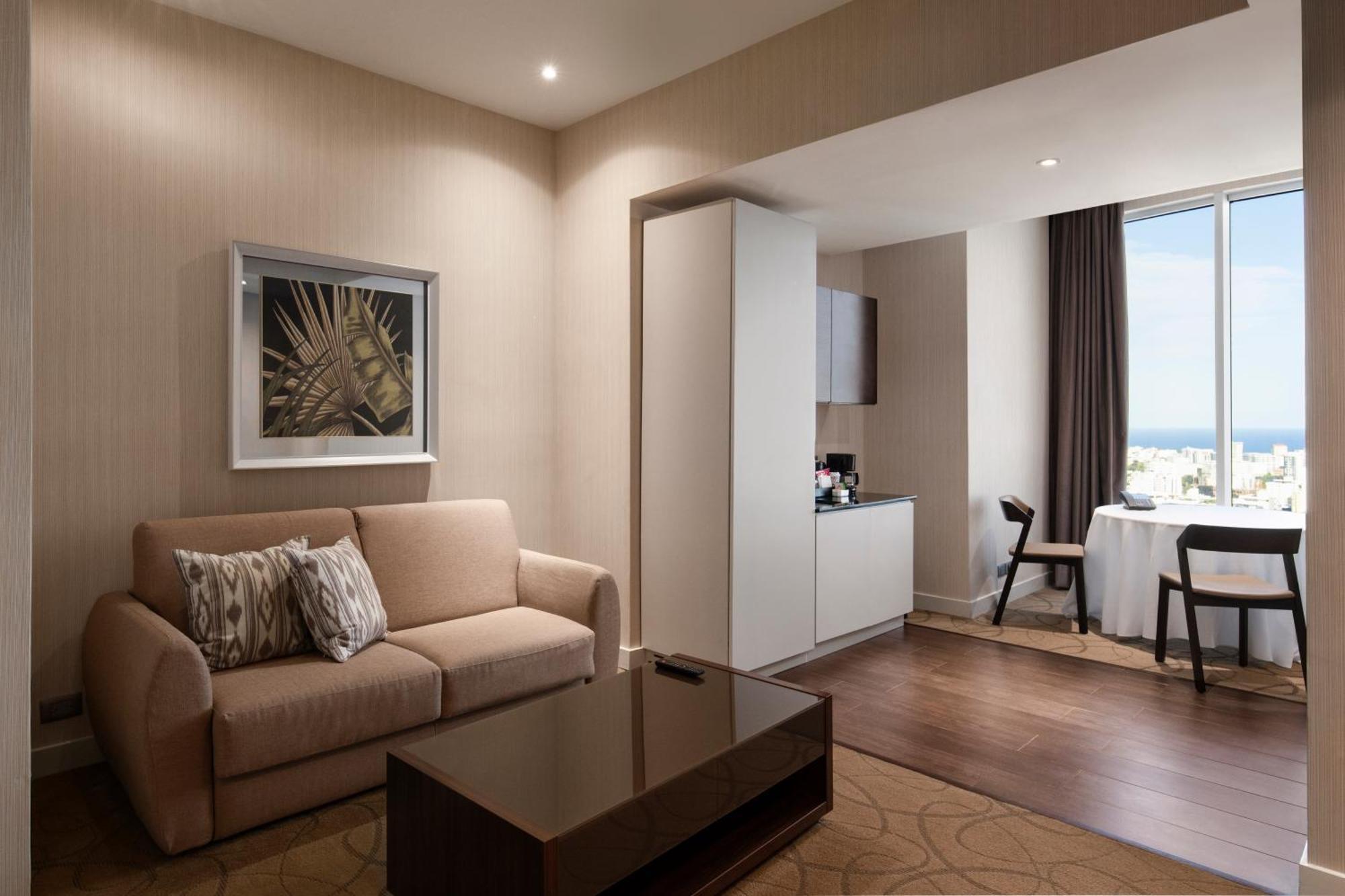 Embassy Suites By Hilton Santo Domingo Bagian luar foto