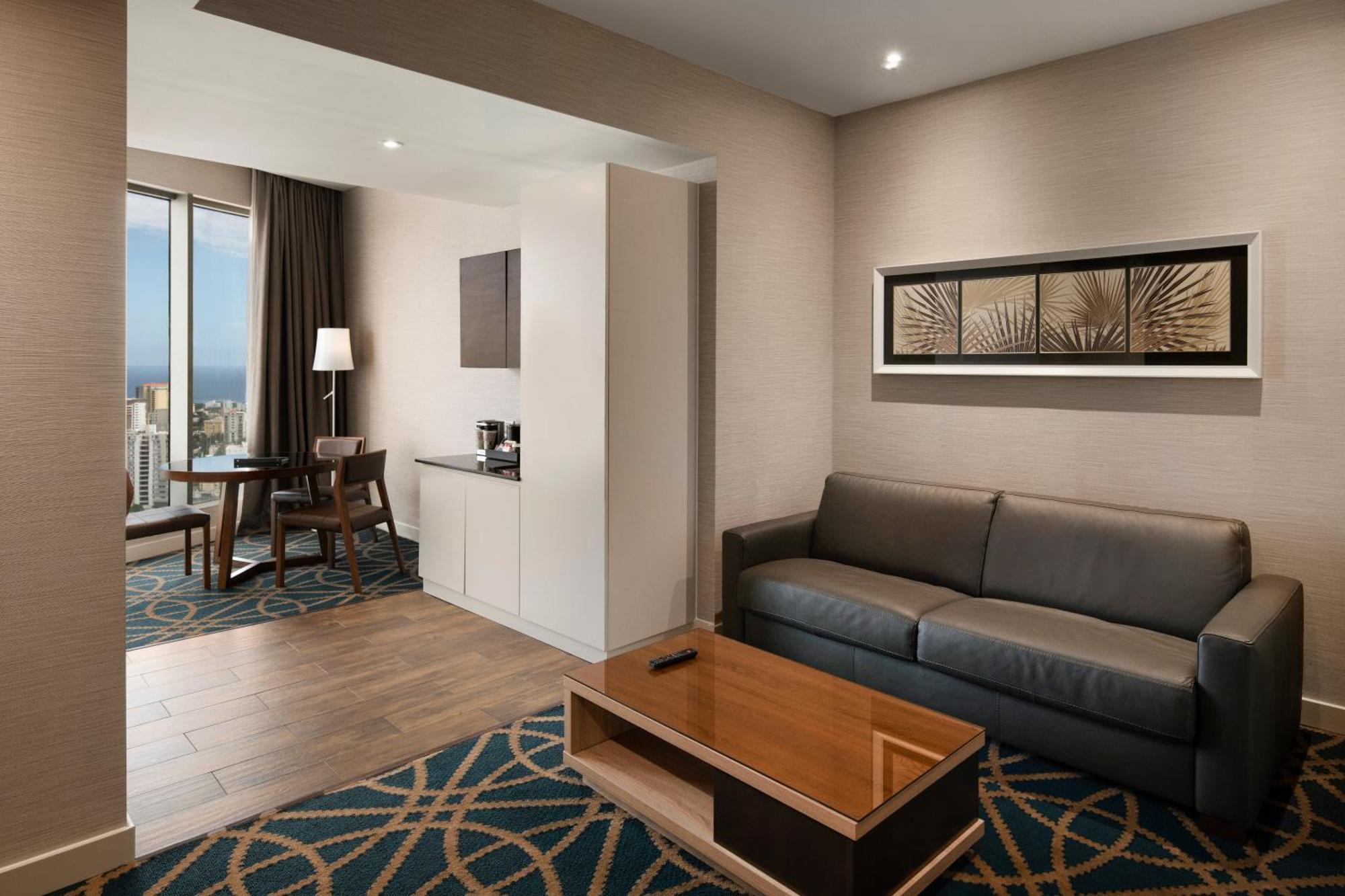 Embassy Suites By Hilton Santo Domingo Bagian luar foto