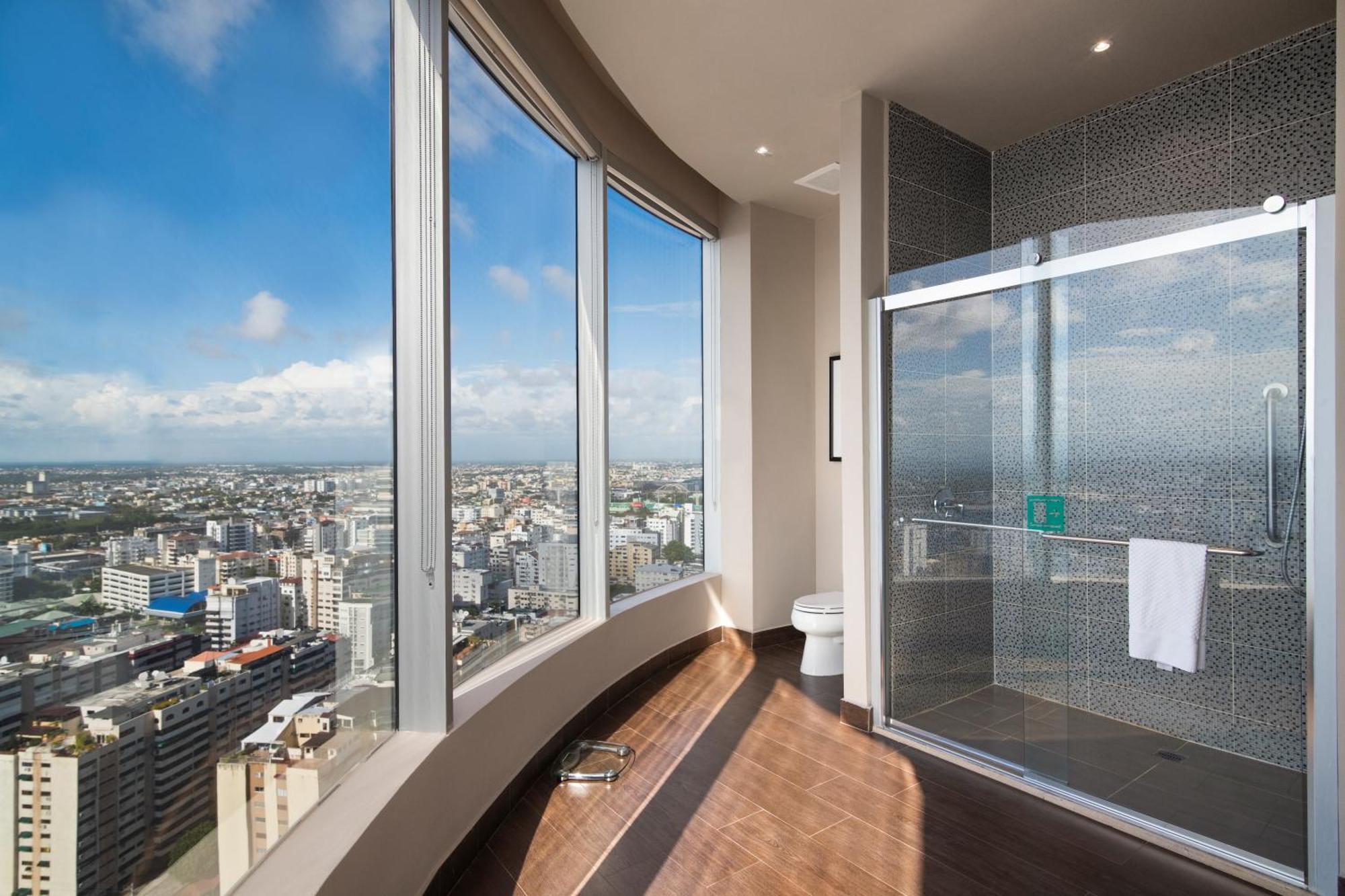 Embassy Suites By Hilton Santo Domingo Bagian luar foto