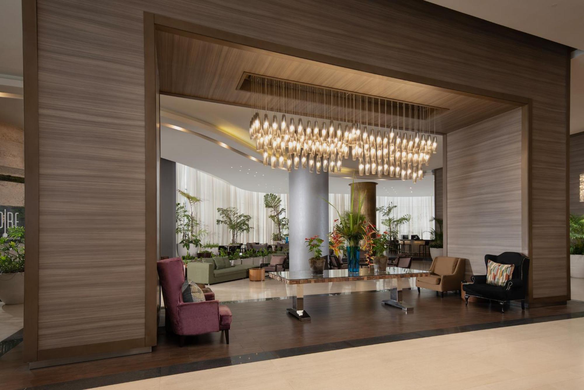 Embassy Suites By Hilton Santo Domingo Bagian luar foto